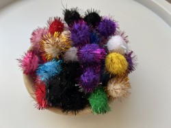 Lot de 50 pompons...