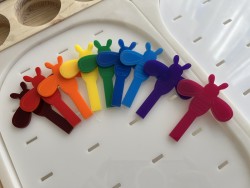 LOT de 9  figurines les...