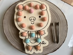 Le petit cochon à encoches